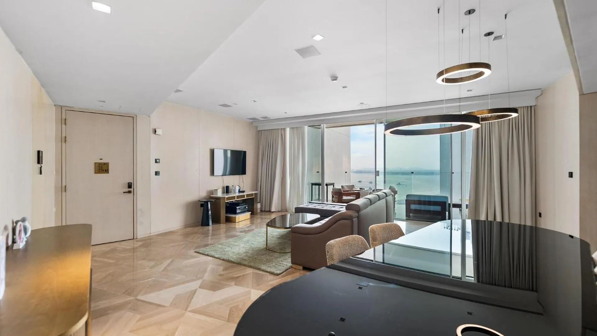 Five Palm Residences Sea View Dubai Lägenhet