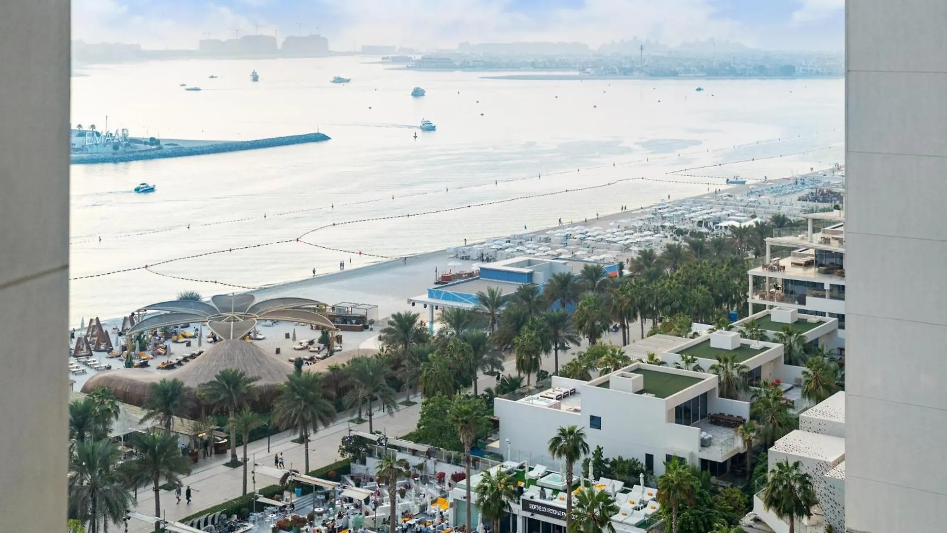 Five Palm Residences Sea View ドバイ